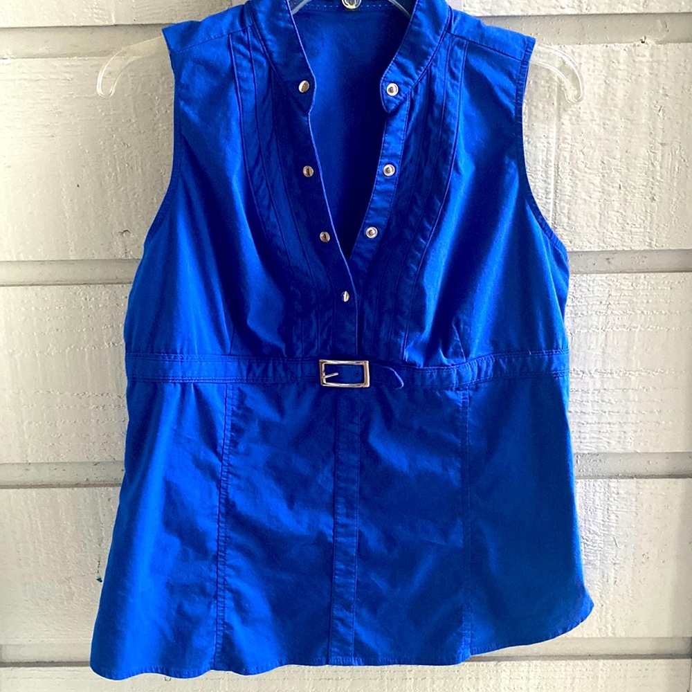 Express Sleeveless Blouse